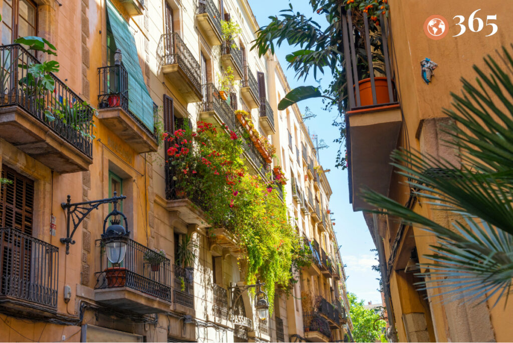 Discover Barcelona’s Old Town: Your Guide to a Customized Luxury Travel Experience